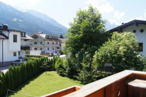 Гостиница Appartement Perauer, Майрхофен
